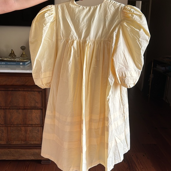 Mable yellow, mini dress size medium - Picture 2 of 4